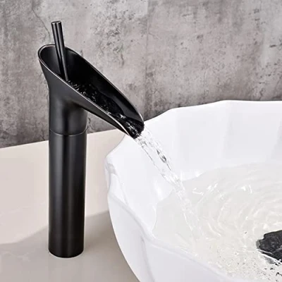 Afbeelding van Wastafel Kraan,Waterval Kraan voor Badkamer,Badkamer Mengkraan,Zwarte Vintage Eengreeps Mengkraan,Warm en Koud Verstelbare Mengkraan, Messing Chroom,G3/8