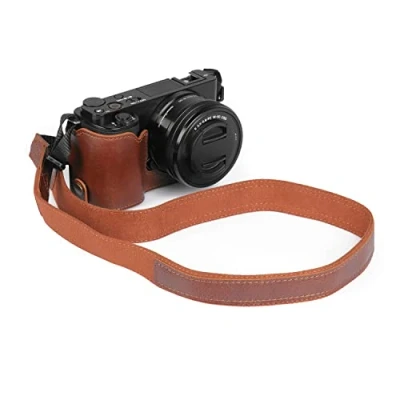 Afbeelding van MegaGear Altijd klaar voor gebruik camera halve tas gemaakt van echt leer, compatibel met Sony ZV E10, bruin, Cameratassen ontworpen comfort en bescherming.