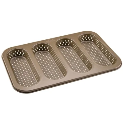 Afbeelding van Zenker Set van 4 baguetteplaten mini geperforeerde bakvorm voor knapperige baguettes antiaanbaklaag voorkomt plakken hittebestendig tot +230 C, 34 x 22 3 cm