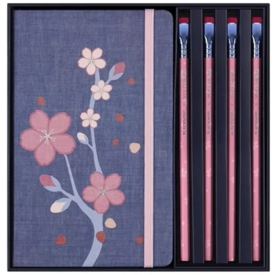 Afbeelding van Moleskine Sakura Sammlerbox, Notizbuch L/A5, fester Einband, liniert (1x), blanko Blackwing Bleistifte (4x), wiederverwendbare Box (1x)