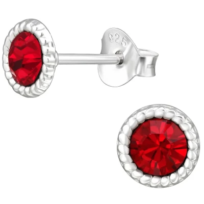 Afbeelding van JoyS Zilveren ronde oorbellen kristal rood 6 mm oorknoppen sterling zilver 925 bolletjes randje