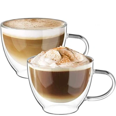 Afbeelding van Dubbelwandig cappuccinokopjes glas latte macchiato borosilicaatglas koffiekopjes set van 2 350 ml koffieglazen theeglazen met handvat voor cappuccino, macchiato, tea, ijs, melk, beer