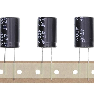 Afbeelding van 10 stuks 400 V 47UF aluminium condensator elektrolytische plug in 16 x 25 mm