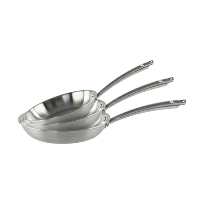 Afbeelding van KAMBERG Set met 3 pannen Ø 20 24 28 cm van roestvrij staal 18/10 Triply PFAS vrij voor alle warmtebronnen inclusief inductie en oven 0008282, grijs