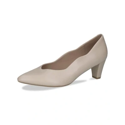 Afbeelding van CAPRICE Damespumps van leer met trechterhak, Cream Perlato, 39 EU