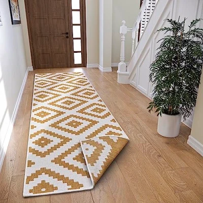 Afbeelding van Binnen en Buiten Loper Ember Wit 80x350cm 123vloerkleed.nl is de online webshop voor vloerkleden woonaccessoires.