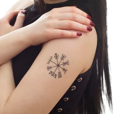 Afbeelding van 10 x Viking kompas tattoo, Vegvísir, Keltisch kompas, mystiek beschermingssymbool (10)