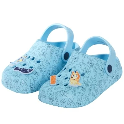 Afbeelding van Bluey klompen voor kinderen met bedels jongens en meisjes Sandalen Slippers enkelbandje Vakantiestrandschoenen