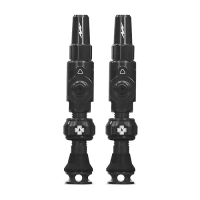 Afbeelding van Muc Off Big Bore Lite Tubeless Valves, Black 35mm Precision Engineered Dust Caps for Bikes with Revolutionary Airflow Technology Presta Valve MTB/Road/Gravel