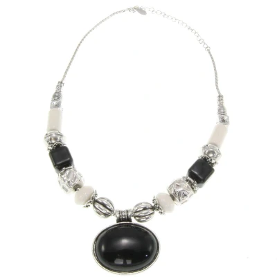 Afbeelding van Behave Ketting met decoratieve kralen en ovaalvormige hanger
