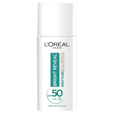 Afbeelding van L&#039;Oréal Paris Bright Reveal UV Fluid Tinted Glow Pearl SPF 50+ voor gezicht, 3% niacinamide en UVB + UVA bescherming, beschermt, voorkomt corrigeert donkere vlekken, zonnevlekken