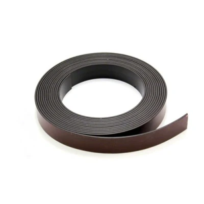 Afbeelding van First4magneten MT19AB(PA) 1X1M 19mm breed x 1,5 mm dikke magneetband met premium zelflijm zelf koppeling (1m lengte), zilver, 25 10 3 cm