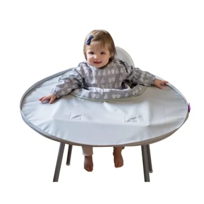 Afbeelding van Baby slabbetje en eetblad set voor hygiënisch schone maaltijden. het met Lange Mouw schort vangt etensresten op bevestigt zich aan eetblad. Tidy Tot &amp; set. Volledige bedekking je kleintje!