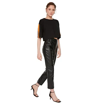 Afbeelding van Trendyol Zwarte Sigarettengeweven Kunstleren Broek Twoaw22Pl0290