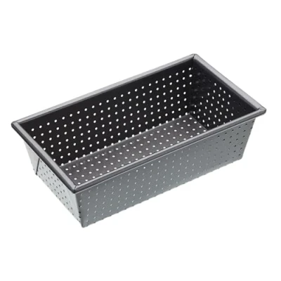 Afbeelding van MasterClass Crusty Bake 1,9 kg geperforeerd broodblikje met PFOA vrije antiaanbaklaag, robuust 1 mm koolstofstaal, 21 x 11 7 cm dooszijdig broodpan