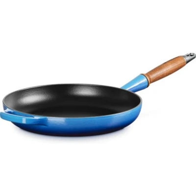 Afbeelding van Le Creuset Koekenpan Signature rond houten handvat Azure 26cm 2l