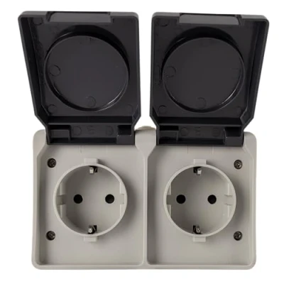 Afbeelding van REV AquaBase, 2 voudig stopcontact voor vochtige ruimtes, polig, spatwaterdicht IP54, horizontaal, opbouw, grijs