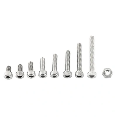 Afbeelding van M2.5 Kit Van 300 Stuks Assortiment Schroeven Bout Zeskant Verzonken Kop Plat/Gebogen/Cilindrische In RVS A2 Met Moeren, X 4/5/6/8/10/12/16 / 20mm (Cilindrische Kop)