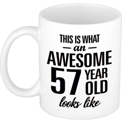 Afbeelding van Awesome 57 year cadeau mok / verjaardag beker 300 ml feest mokken