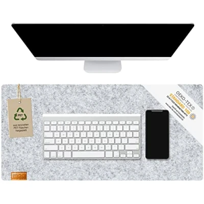Afbeelding van MIQIO® Design Bureauonderlegger van duurzaam vilt, geschikt voor houten tafels omdat zonder rubberen coating, Oeko Tex gecertificeerd, bureaumat gerecyclede PET flessen, grijs gemêleerd, 68 x 33