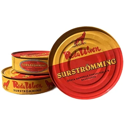Afbeelding van Surströmming HARING GEKOELDE VERZENDING Zweedse specialiteit Röda Ulven 300g/400g Blik (gefermenteerde haring) Uitdaging Vis uit Zweden