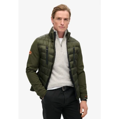 Afbeelding van Superdry Mannen Storm Softshell Hybrid jas Khaki Grootte: Xxxl