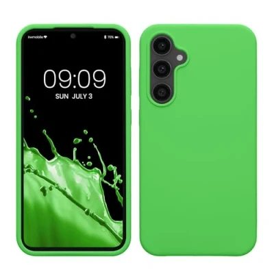Afbeelding van kwmobile telefoonhoesje geschikt voor Samsung Galaxy S23 FE Hoesje met siliconen coating Smartphone case in limoengroen