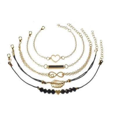 Afbeelding van CHARO 5 Delig Set Armbanden Infinity Hartje Hart Goud Zwart Modern Hip