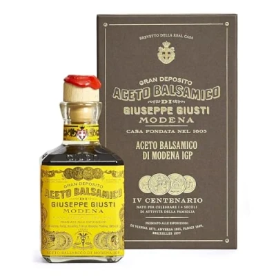 Afbeelding van Acetaia Giuseppe Giusti &quot;Historical Collection&quot; Balsamico Azijn van Modena PGI 4 &quot;Quarto Centenario&quot; gouden medailles Cubica met doos ml 250