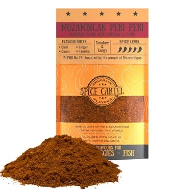 Afbeelding van Spice Cartel&#039;s Mozambican Peri Gebruik als een marinade, wrijf of kruiden om je voedsel deze pittige, pittige sfeer te geven. Hand gemaakt met liefde in het VK. 35G hersluitbaar zakje.
