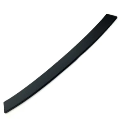 Afbeelding van Lialto bumperbescherming zwart geschikt voor VW bus / transporter type: T6 (SG/SH) 2015 2023 sterkere kromming van de bumper, lange productversie