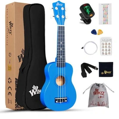 Afbeelding van Winzz Sopraan Ukelele Starter Kit voor beginners met tas, clip on tuner, extra snaren, riem, plectrum, fret stickers, akkoordenkaart, polijstdoek, donkerblauw