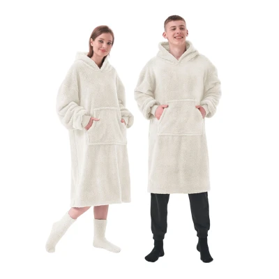 Afbeelding van Dutch decor TEDDY Oversized Hoodie 70x110 cm &amp; deken in één extra grote trui met capuchon Bright White