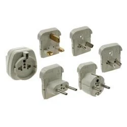 Afbeelding van Velleman WTA11 Universele Reisadapter