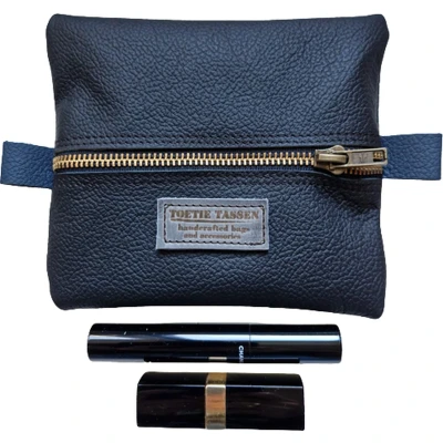 Afbeelding van Toetie &amp; Zo Handgemaakte Makeuptas Leer Blauw Plat model Toilettas Etui