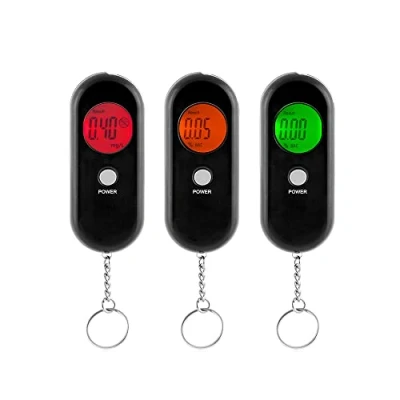 Afbeelding van InnovaGoods® Digitale Alcoholtester, meet snel, nauwkeurig en betrouwbaar het alcoholniveau in bloed. Zwarte kleur, ideaal voor bestuurders, feesten evenementen.