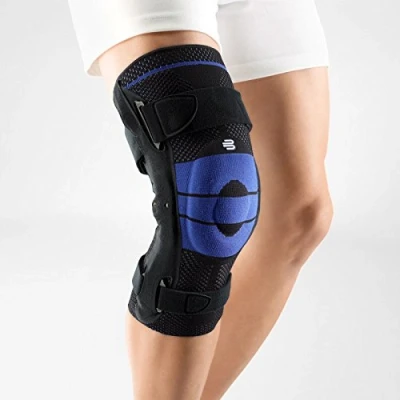 Afbeelding van Bauerfeind GenuTrain S Pro Kniebrace Zwart Mt2 links