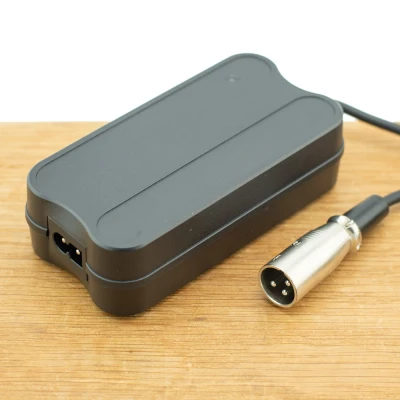 Afbeelding van Replacement Acculader E bike 29.4V 2A XLR 3 polig