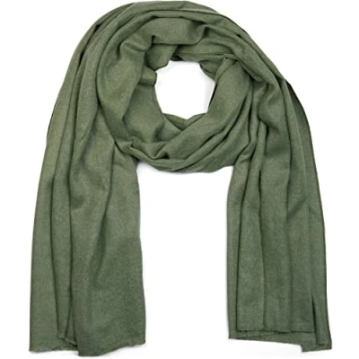 Afbeelding van styleBREAKER zachte gestolen sjaal in effen kleuren met franjes, sjaal, unisex 01017070, Kleur:Groen