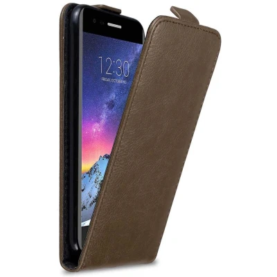 Afbeelding van Cadorabo Hoesje geschikt voor LG K8 2017 in KOFFIE BRUIN Beschermhoes Flip Case Cover magnetische sluiting