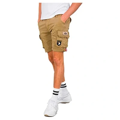 Afbeelding van Alpha Industries CREW Patch Shorts, Heren, Maat: 38, Sand