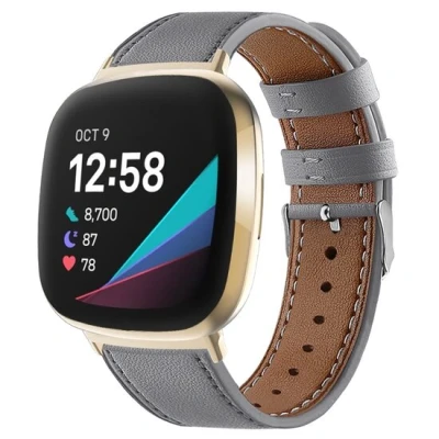 Afbeelding van Fitbit Versa 3/4 &amp; Sense 1/2 leren bandje Grijs Roestvrijstale gespsluiting