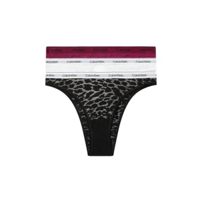 Afbeelding van Calvin Klein Underwear Brazilian Lowrise 3 PACK String, Dames, Maat: 3XL, Purple potion/white/black