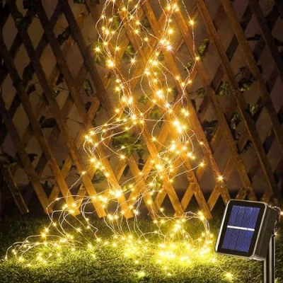 Afbeelding van yowin Lichtsnoer op zonne energie, voor buiten, 1 m, 100 leds, lichtslinger, 8 modi, waterdichte lichtbundel gieter planten, terras, balkon, tuindecoratie
