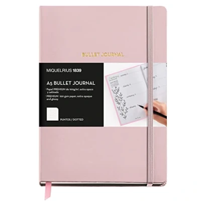Afbeelding van Miquelrius Bullet Journal, hardcover van kunstleer met elastische sluiting, notitieboek in A5 formaat (148 x 210 mm), 96 vellen 100 g/m², binnenkant gestippeld, binnenvak, roze