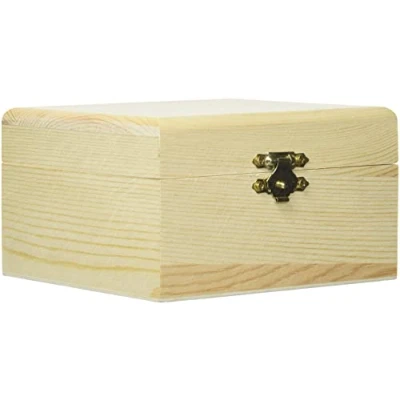 Afbeelding van Klein houten kistje rechthoek 12.5 x 11.5 7.5 cm Hobbydecoratieobject