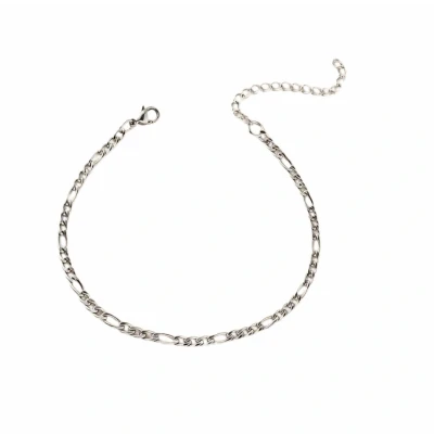Afbeelding van Aurélia Elegante Minimalistische Armband in Zilverkleurig Roestvrij Staal met Verstelbare Fijne Schakelarmband Tijdloze Luxe voor Elke Gelegenheid Zilver