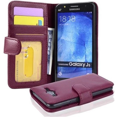 Afbeelding van Cadorabo Hoesje geschikt voor Samsung Galaxy J5 2015 in BORDEAUX PAARS Beschermhoes met magnetische sluiting en 3 kaartsleuven Book Case Cover Etui