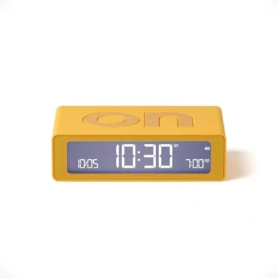 Afbeelding van Lexon Flip Mini Digitale Reiswekker, LED Wekker met On/Off Functie en Verstelbare Helderheid, Draadloos Oplaadbaar via USB C, Tactiele Bediening, Ideaal voor Nachtkastje of Bureau Geel