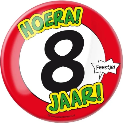 Afbeelding van Button XL 8 jaar Verkeersbord
